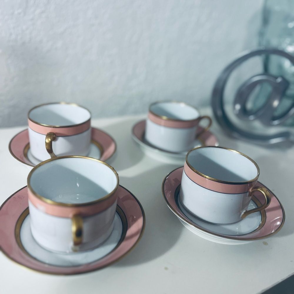 Elegant Fitz and Floyd Renaissance 4TEACUP AND SAUCER.